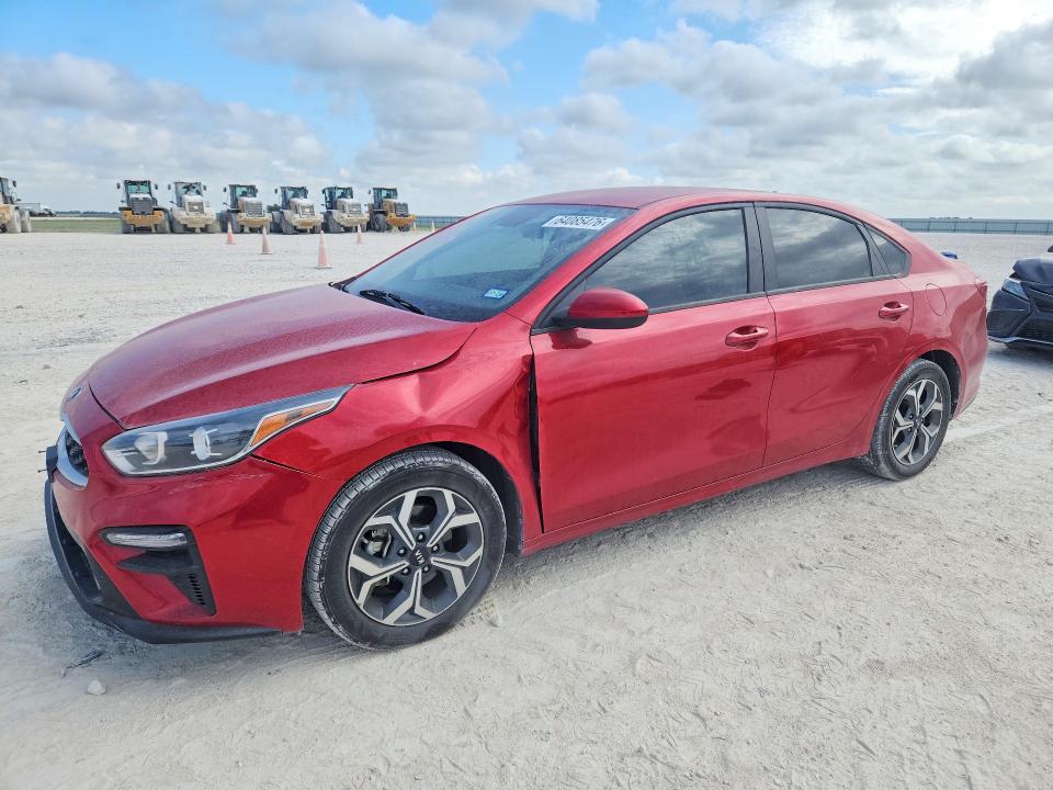 64085476 :رقم المزاد ، 3KPF24AD6ME387700 vin ، 2021 Kia Forte مزاد بيع
