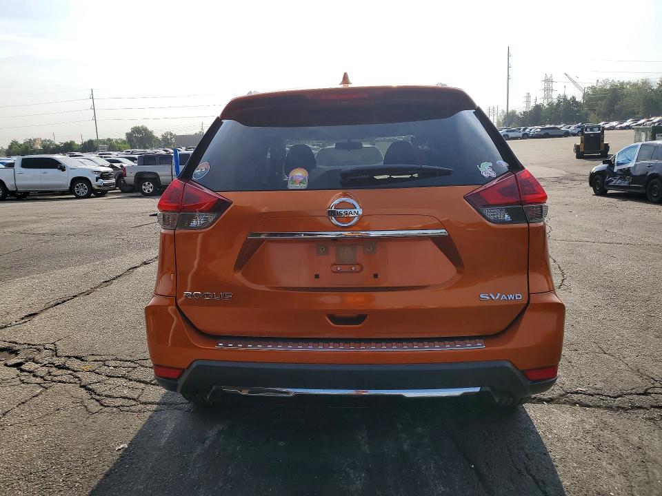 2018 Nissan Rogue მანქანა იყიდება აუქციონზე, vin: JN8AT2MVXJW328672, აუქციონის ნომერი: 64794026