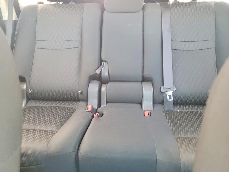 66537036 :رقم المزاد ، KNMAT2MT8JP528406 vin ، 2018 Nissan Rogue مزاد بيع