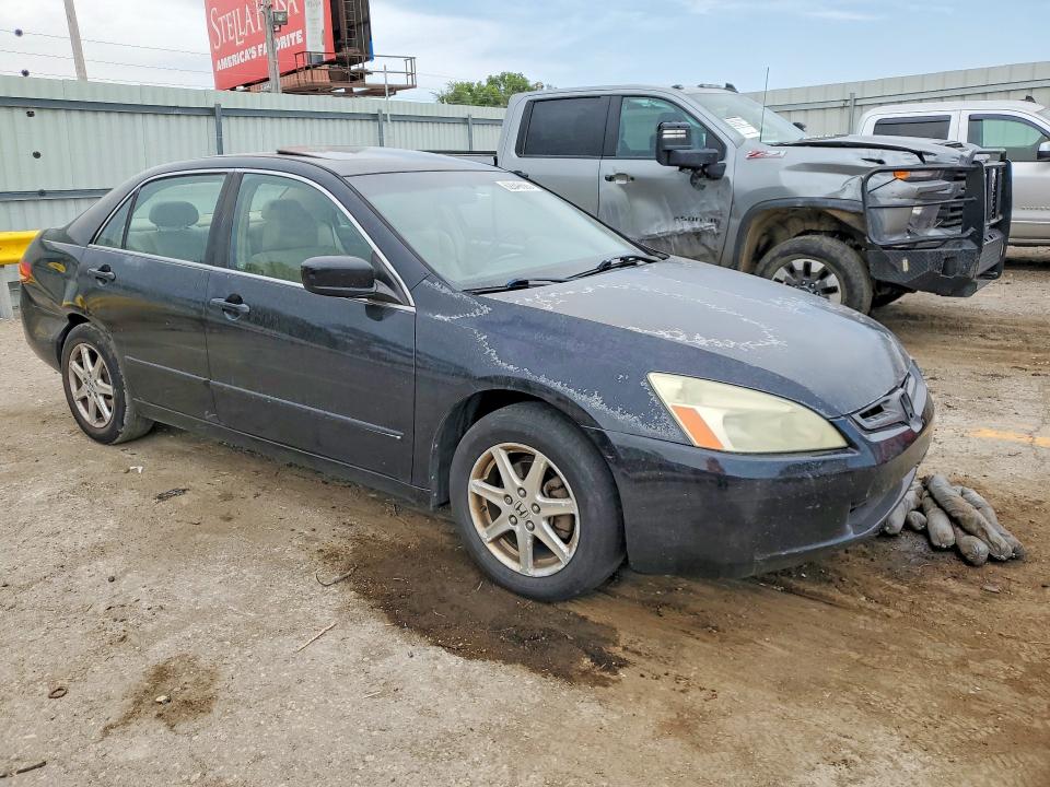 62849686 :رقم المزاد ، 1HGCM66593A087257 vin ، 2003 Honda Accord مزاد بيع