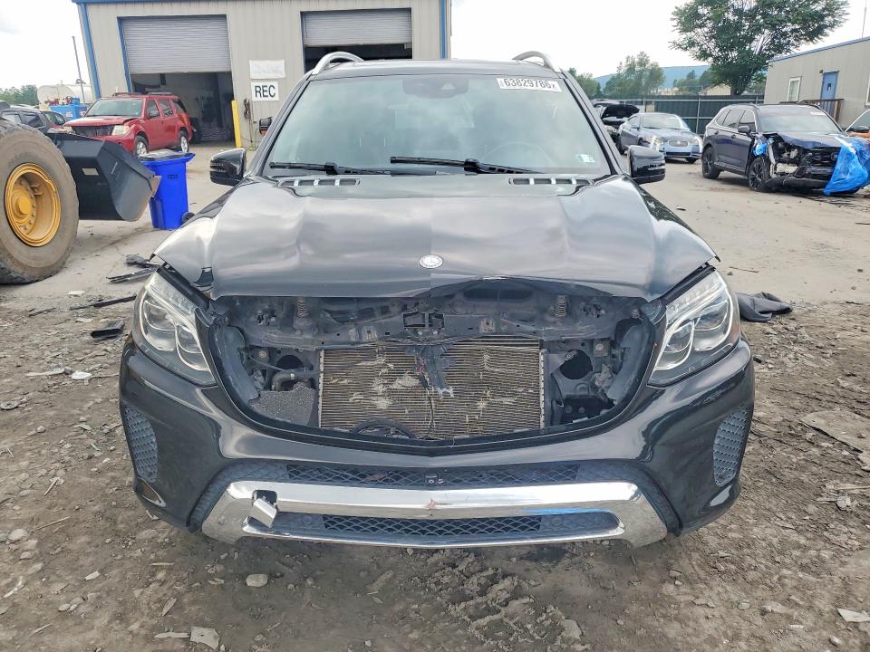 63829786 :رقم المزاد ، 4JGDF6EE0HA873076 vin ، 2017 Mercedes-benz Gls مزاد بيع
