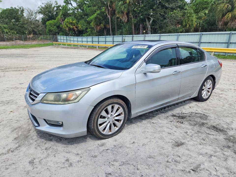 64571656 :رقم المزاد ، 1HGCR3F83DA002828 vin ، 2013 Honda Accord مزاد بيع