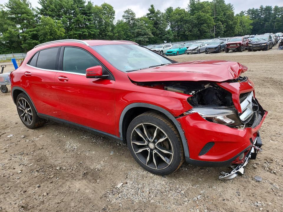 64664196 :رقم المزاد ، WDCTG4EBXHJ339181 vin ، 2017 Mercedes-benz Gla مزاد بيع