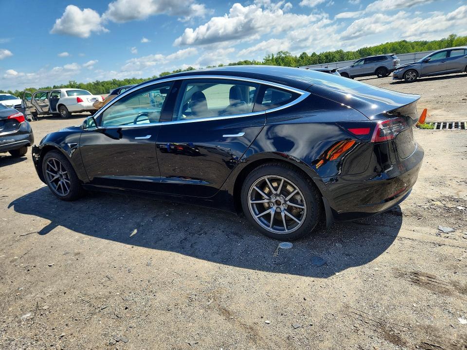 Продаж на аукціоні авто 2018 Tesla Model 3, vin: 5YJ3E1EA8JF156523, номер лоту: 65543426