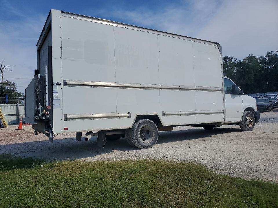 64987006 :رقم المزاد ، 7GZ37TCG4KN002734 vin ، 2019 Gmc Savana مزاد بيع