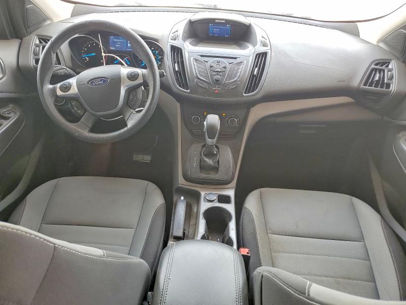 2014 Ford Escape მანქანა იყიდება აუქციონზე, vin: 1FMCU0GX8EUD32946, აუქციონის ნომერი: 64043376