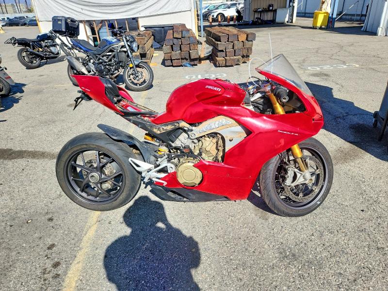 Продаж на аукціоні авто 2018 Ducati Panigale, vin: ZDMDAGNW0JB000434, номер лоту: 65403996