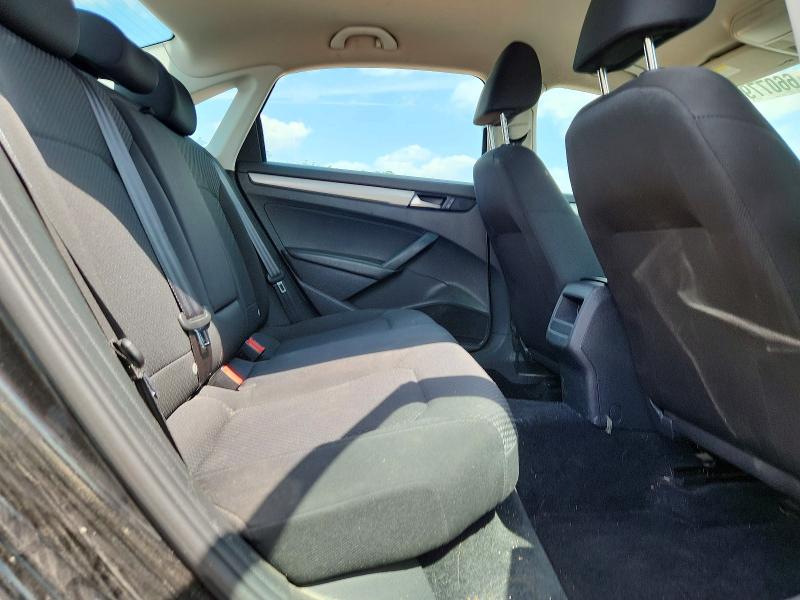 66077926 :رقم المزاد ، 1VWAS7A30EC111540 vin ، 2014 Volkswagen Passat مزاد بيع