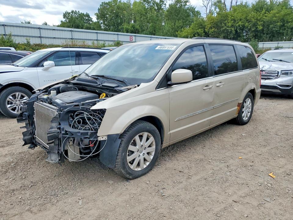 66897686 :رقم المزاد ، 2C4RC1BG2ER232143 vin ، 2014 Chrysler Town & Country مزاد بيع