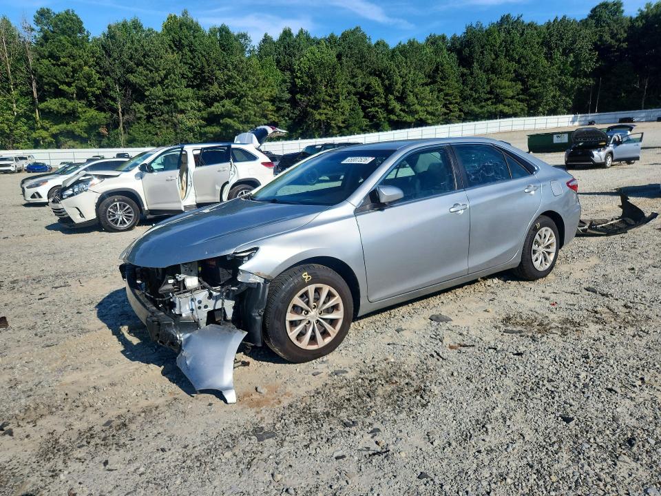 65807526 :رقم المزاد ، 4T4BF1FK0GR564130 vin ، 2016 Toyota Camry مزاد بيع