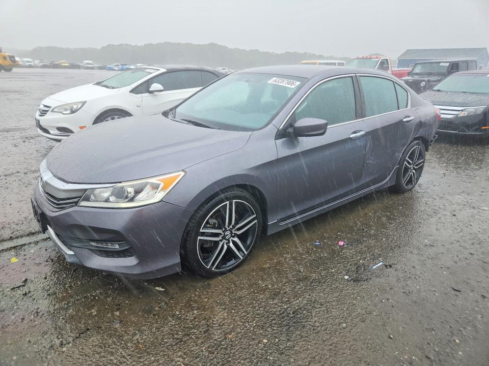 Продажа на аукционе авто 2017 Honda Accord, vin: 1HGCR2F58HA145232, номер лота: 63287906