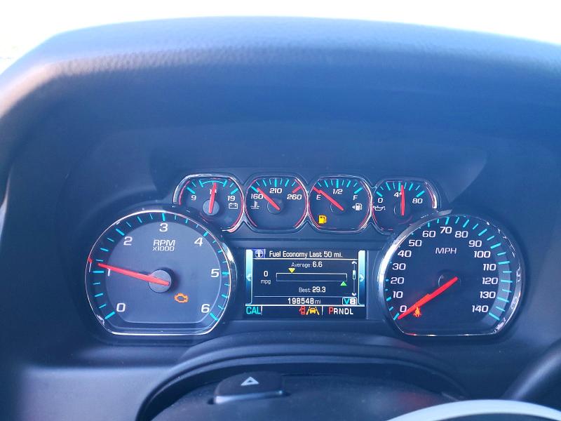 64775546 :رقم المزاد ، 1GNSKBKC0LR111239 vin ، 2020 Chevrolet Tahoe مزاد بيع