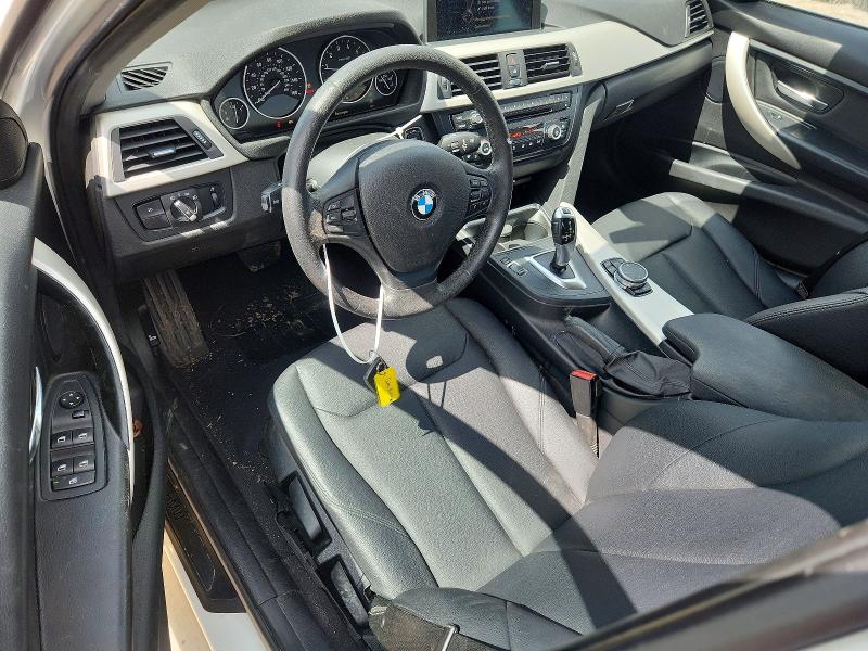 63989326 :رقم المزاد ، WBA3C3G51FNT52486 vin ، 2015 Bmw 320 مزاد بيع