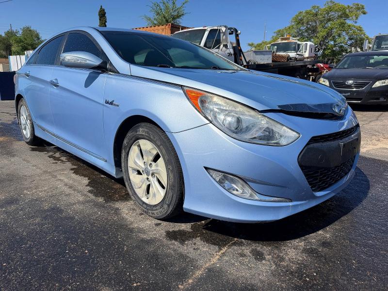 2015 Hyundai Sonata Hybrid მანქანა იყიდება აუქციონზე, vin: KMHEC4A41FA121110, აუქციონის ნომერი: 64129306