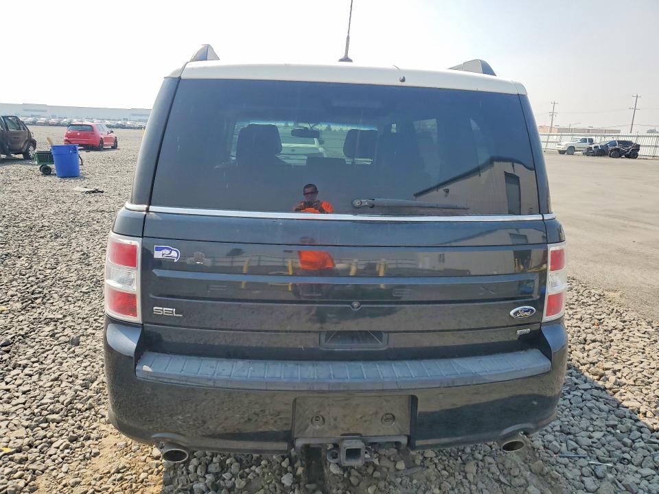 64235536 :رقم المزاد ، 2FMHK6C80DBD29833 vin ، 2013 Ford Flex مزاد بيع