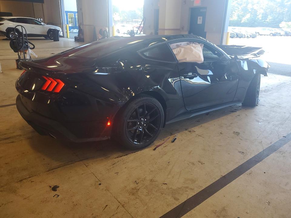 65738896 :رقم المزاد ، 1FA6P8TH7S5128236 vin ، 2025 Ford Mustang مزاد بيع