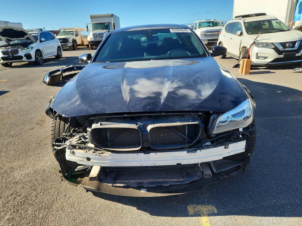 65959646 :رقم المزاد ، WBSFV9C58DC773867 vin ، 2013 Bmw M5 مزاد بيع