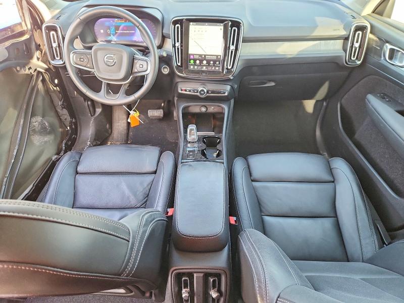 2024 Volvo Xc40 მანქანა იყიდება აუქციონზე, vin: YV4L12UL8R2217028, აუქციონის ნომერი: 65711556