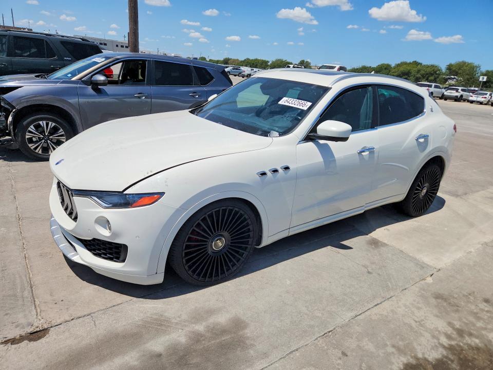 Продажа на аукционе авто 2017 Maserati Levante, vin: ZN661XUL3HX210825, номер лота: 64332666