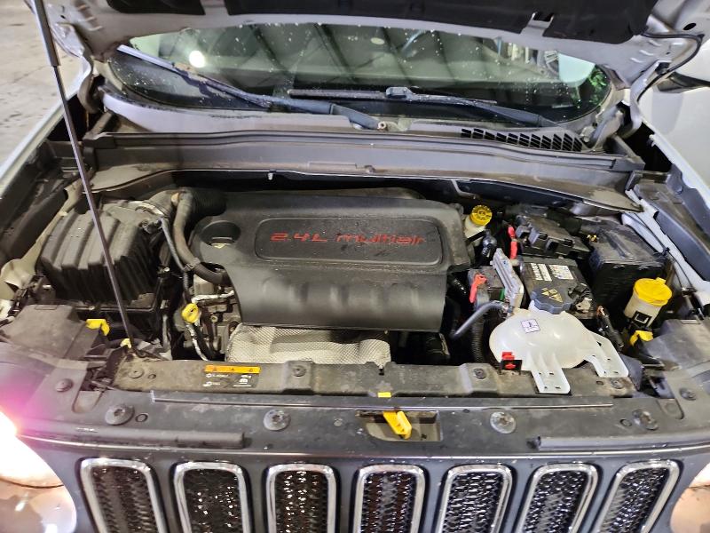 64240646 :رقم المزاد ، ZACCJABB9HPF06205 vin ، 2017 Jeep Renegade مزاد بيع