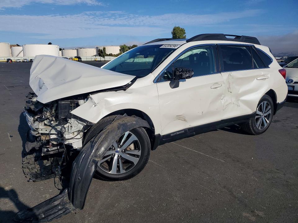 Aukcja sprzedaży 2018 Subaru Outback, vin: 4S4BSANC3J3347846, numer aukcji: 64309296