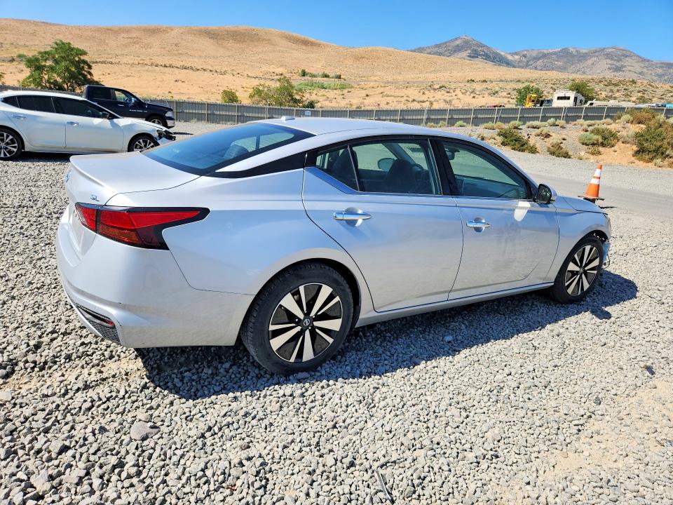 63408636 :رقم المزاد ، 1N4BL4EV8LC135344 vin ، 2020 Nissan Altima مزاد بيع