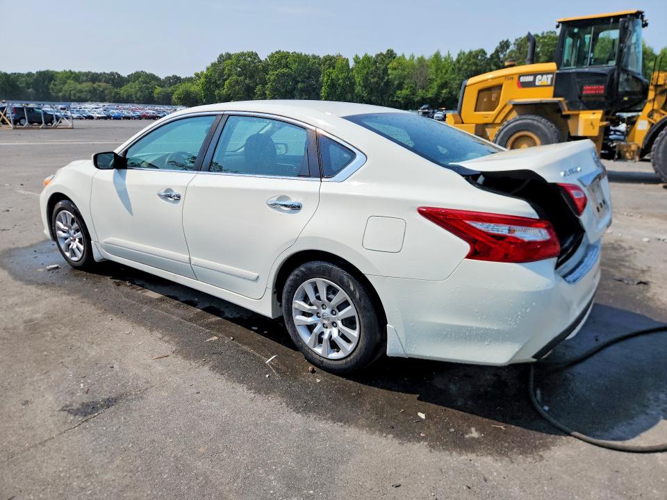 Продажа на аукционе авто 2017 Nissan Altima, vin: 1N4AL3AP1HC132659, номер лота: 64195126