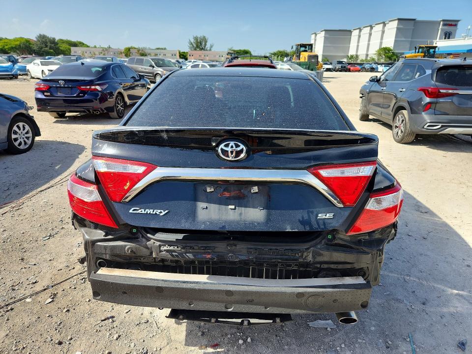 Aukcja sprzedaży 2016 Toyota Camry, vin: 4T1BF1FK2GU240980, numer aukcji: 64061296