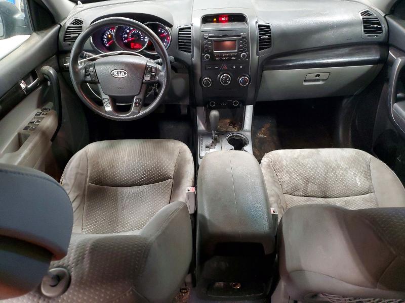 2011 Kia Sorento მანქანა იყიდება აუქციონზე, vin: 5XYKTDA21BG116988, აუქციონის ნომერი: 64034666