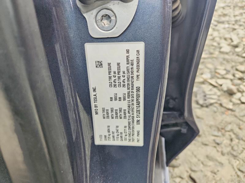 2023 Tesla Model 3 მანქანა იყიდება აუქციონზე, vin: 5YJ3E1EA8PF691960, აუქციონის ნომერი: 65233686