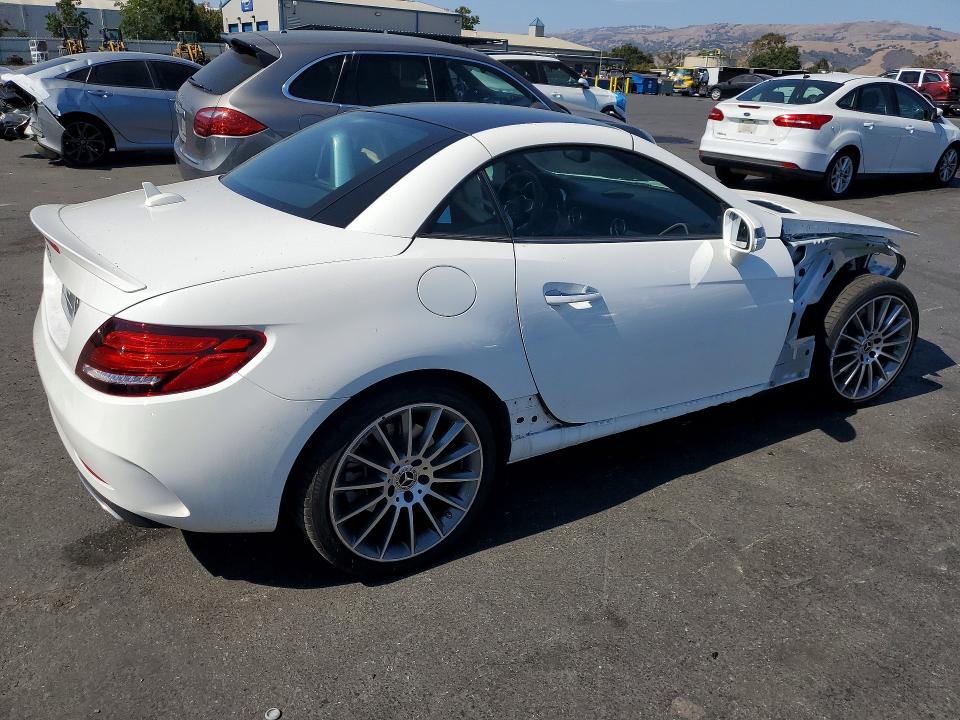 2020 Mercedes-benz Slc მანქანა იყიდება აუქციონზე, vin: WDDPK3JA7LF166198, აუქციონის ნომერი: 64932676