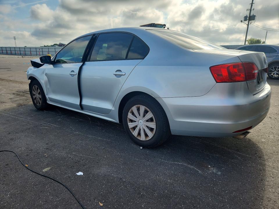 63525926 :رقم المزاد ، 3VW2K7AJ1EM413307 vin ، 2014 Volkswagen Jetta مزاد بيع