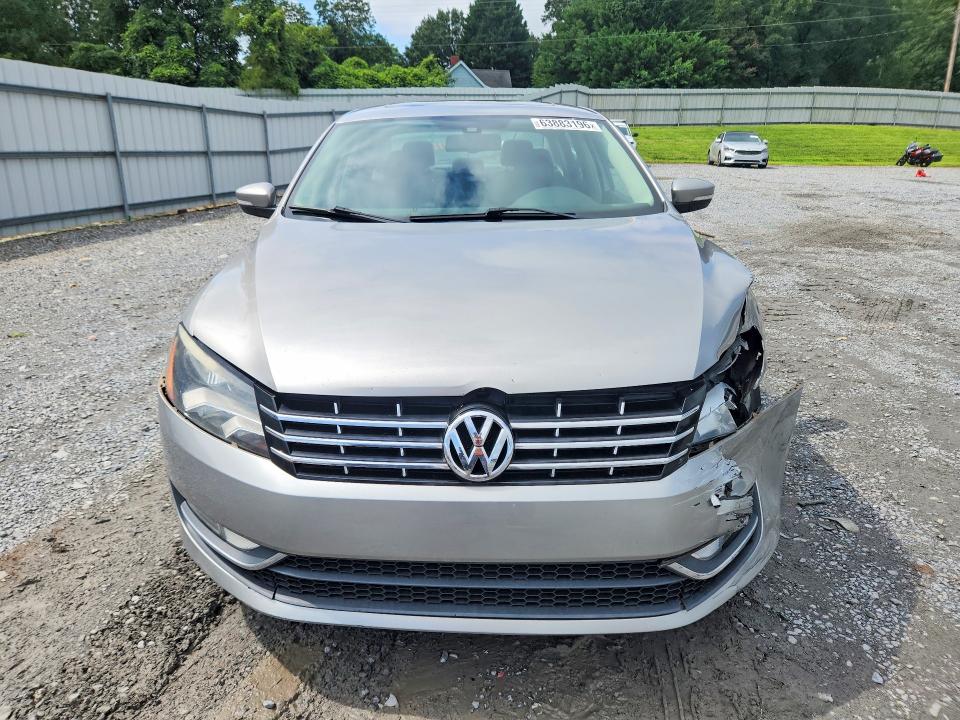 Продажа на аукционе авто 2014 Volkswagen Passat, vin: 1VWCT7A34EC011351, номер лота: 63883196
