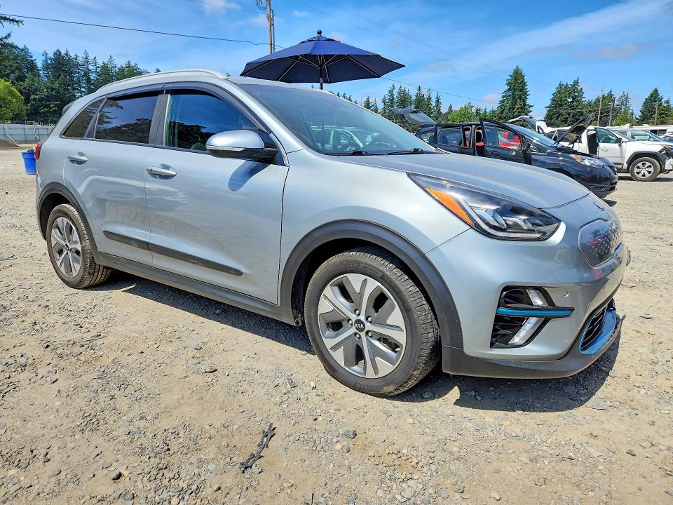 2019 Kia Niro მანქანა იყიდება აუქციონზე, vin: KNDCE3LG5K5006083, აუქციონის ნომერი: 64482366