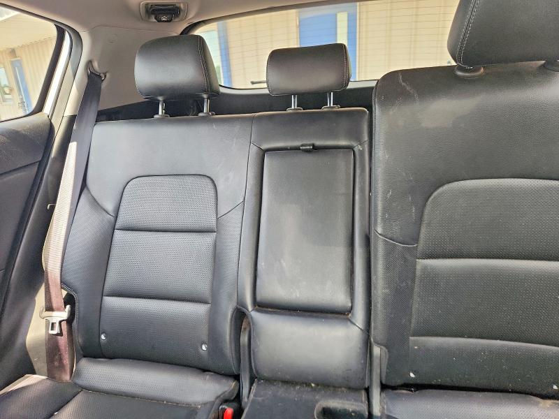 Продажа на аукционе авто 2017 Kia Sportage, vin: KNDPR3A64H7093827, номер лота: 63805626
