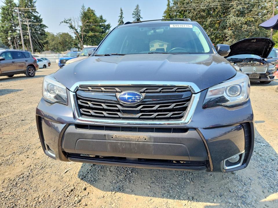 64910716 :رقم المزاد ، JF2SJGWC0HH560566 vin ، 2017 Subaru Forester مزاد بيع