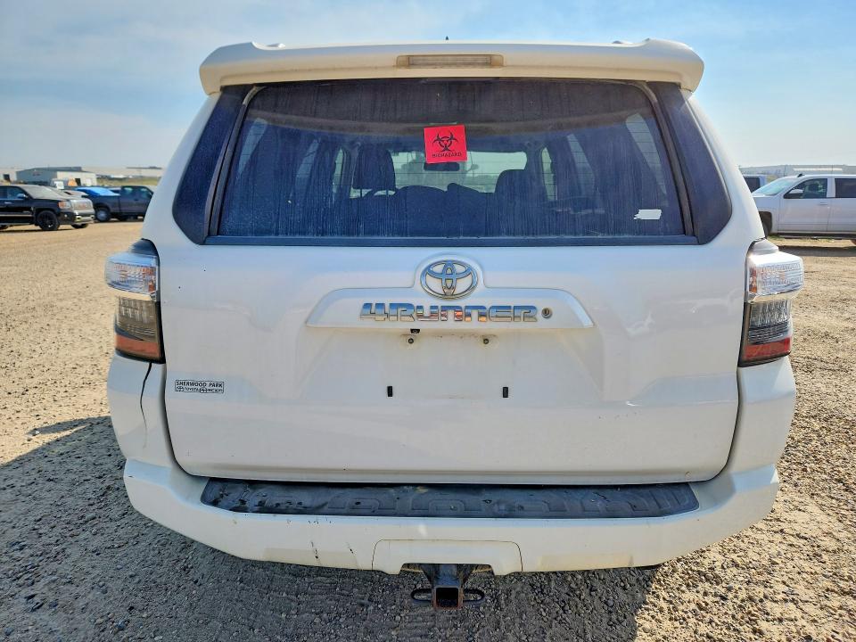 61410266 :رقم المزاد ، JTEBU5JR1F5241791 vin ، 2015 Toyota 4runner مزاد بيع
