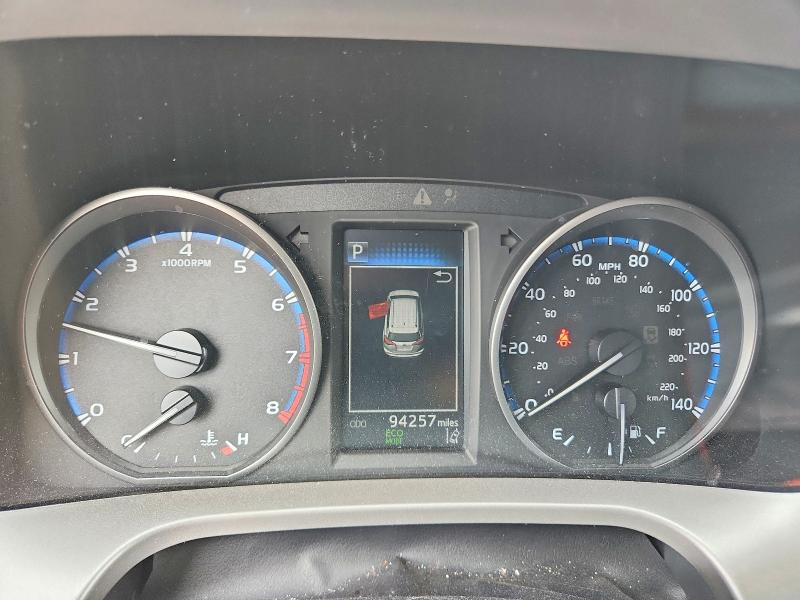 Продажа на аукционе авто 2018 Toyota Rav4, vin: JTMZFREV3JJ158343, номер лота: 66501836