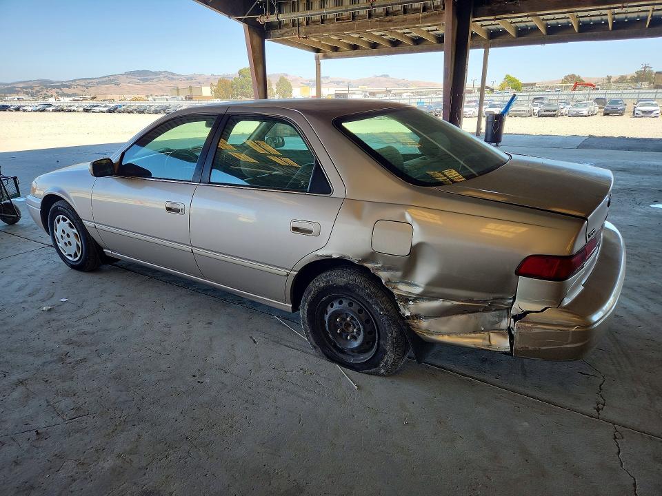 Продажа на аукционе авто 1998 Toyota Camry, vin: 4T1BG22K1WU354427, номер лота: 63439036