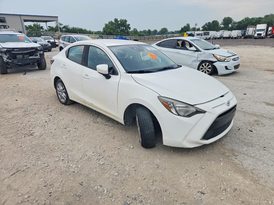 Aukcja sprzedaży 2018 Toyota Yaris Ia, vin: 3MYDLBYV2JY308686, numer aukcji: 63918016