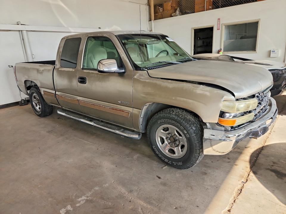 Продаж на аукціоні авто 2001 Chevrolet Silverado, vin: 2GCEC19W211324485, номер лоту: 63551956
