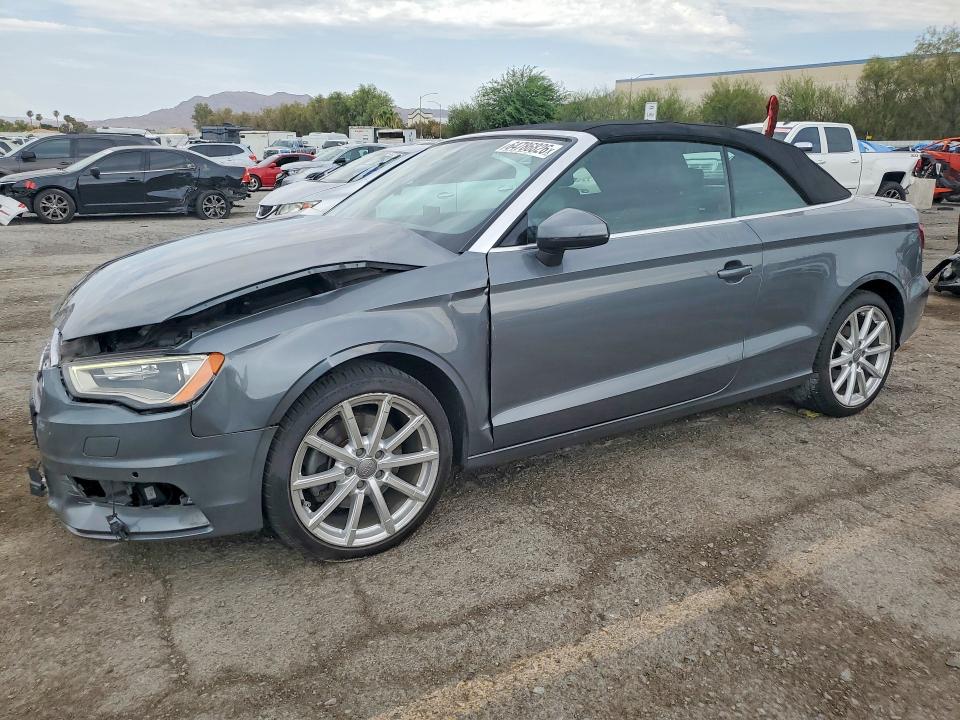 64786826 :رقم المزاد ، WAU3FLFF2F1028293 vin ، 2015 Audi A3 مزاد بيع