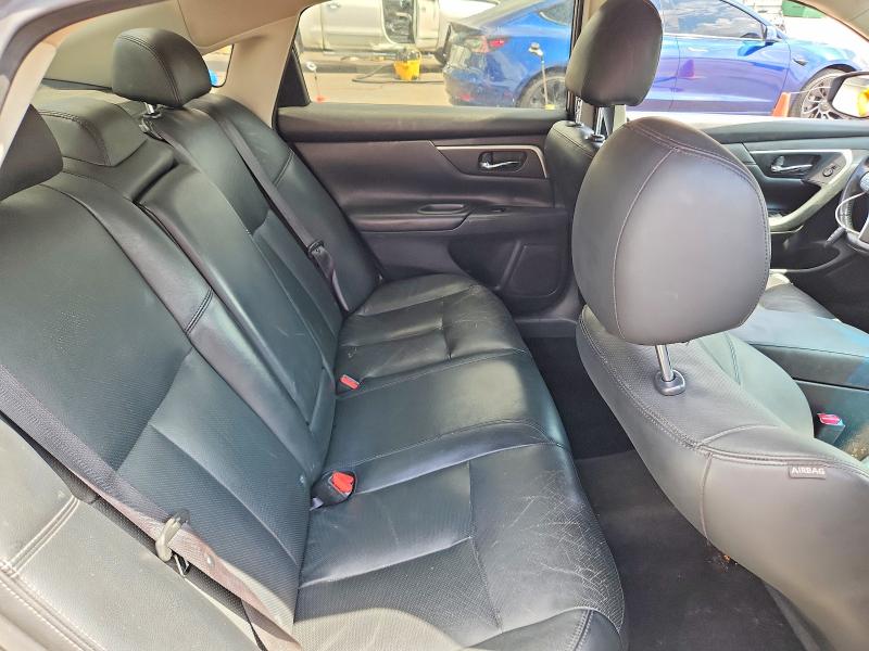 61448756 :رقم المزاد ، 1N4AL3AP4JC127994 vin ، 2018 Nissan Altima مزاد بيع