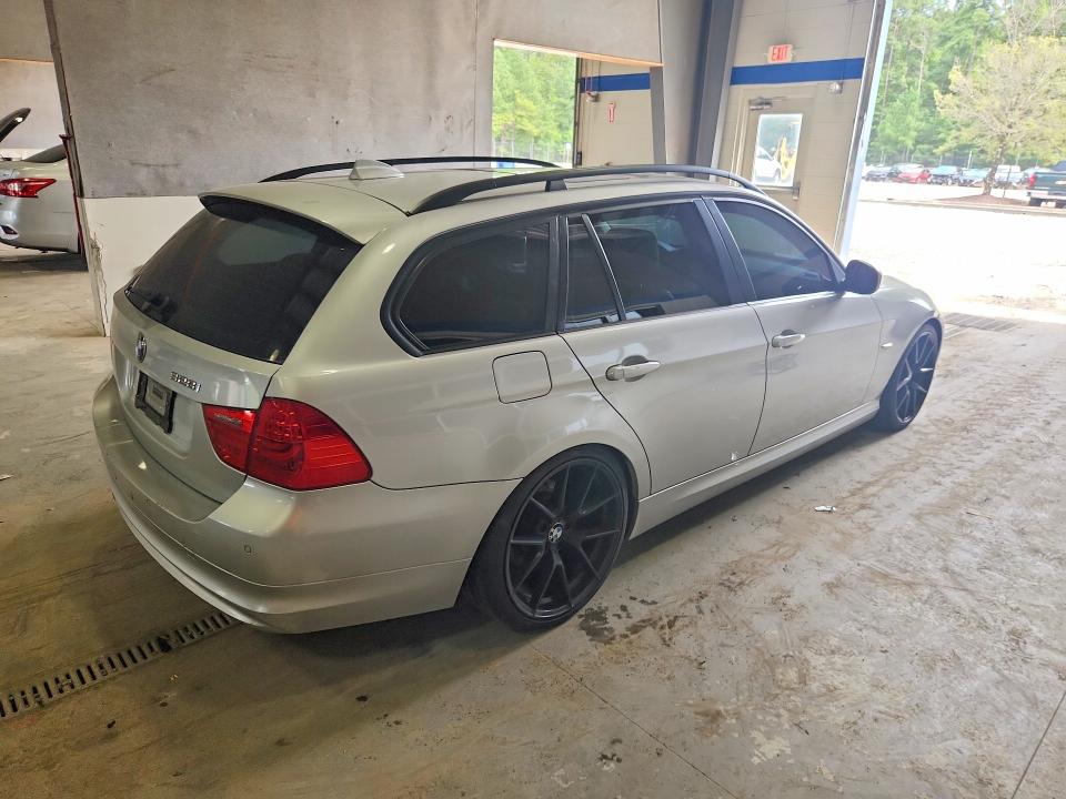 65621216 :رقم المزاد ، WBAUU33529A539786 vin ، 2009 Bmw 328 مزاد بيع