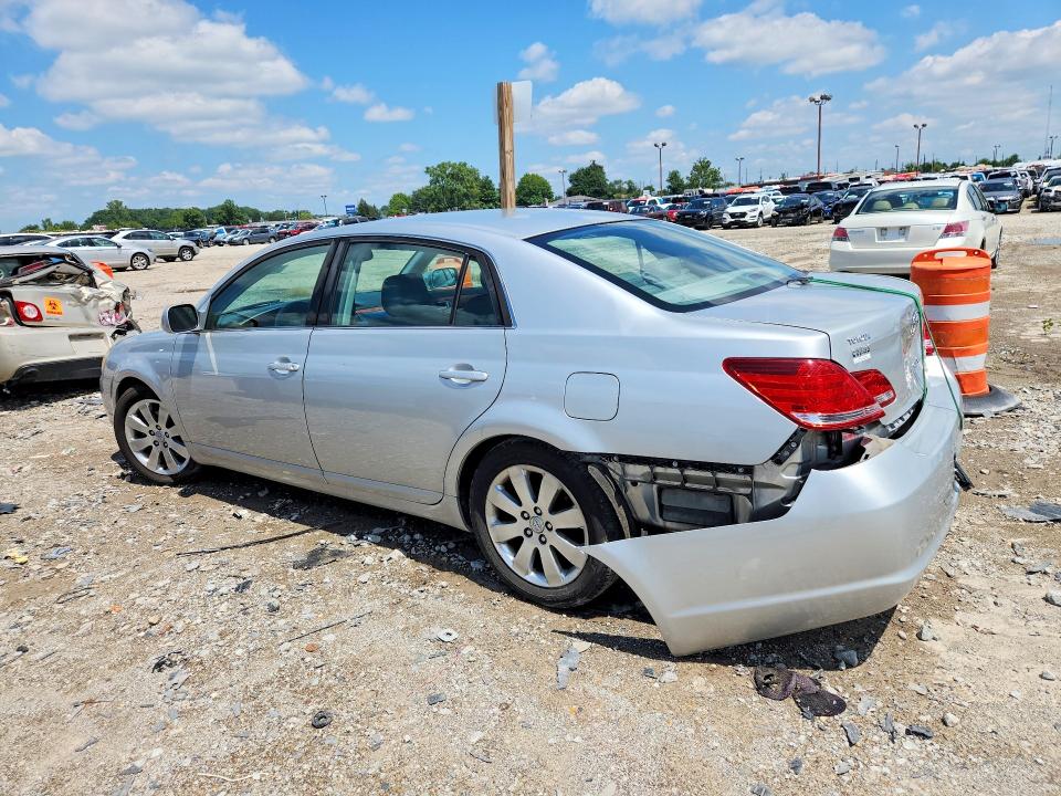 2005 Toyota Avalon მანქანა იყიდება აუქციონზე, vin: 4T1BK36B35U038797, აუქციონის ნომერი: 62566776