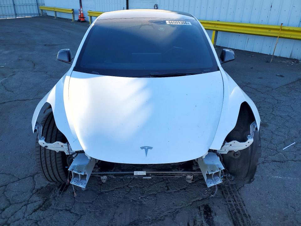 Продажа на аукционе авто 2023 Tesla Model 3, vin: 5YJ3E1EC1PF476261, номер лота: 66509366