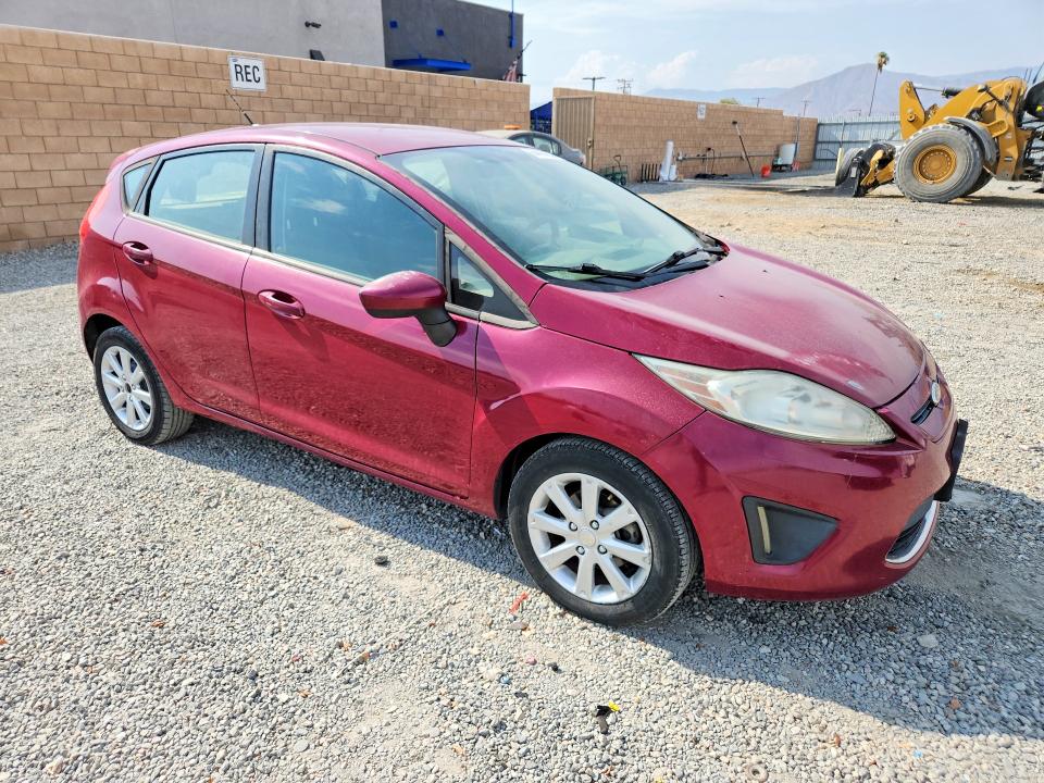 2011 Ford Fiesta მანქანა იყიდება აუქციონზე, vin: 3FADP4EJ6BM207570, აუქციონის ნომერი: 64480956