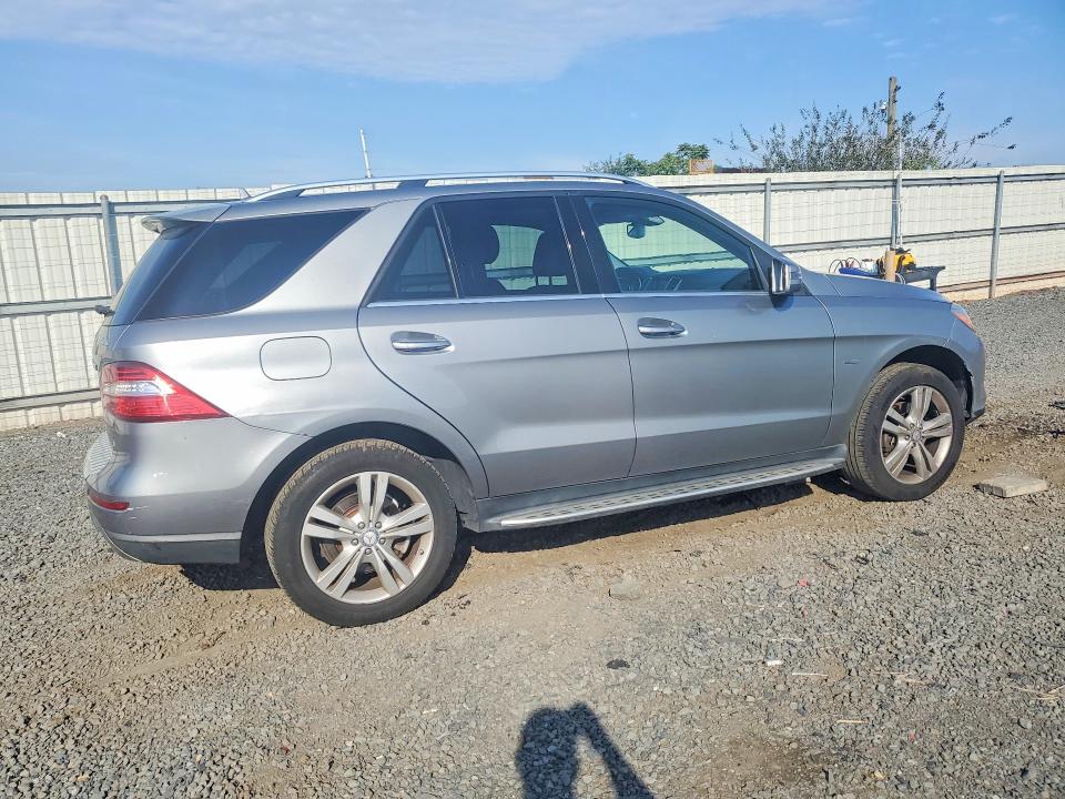 2012 Mercedes-benz Ml მანქანა იყიდება აუქციონზე, vin: 4JGDA5HBXCA018243, აუქციონის ნომერი: 65576516