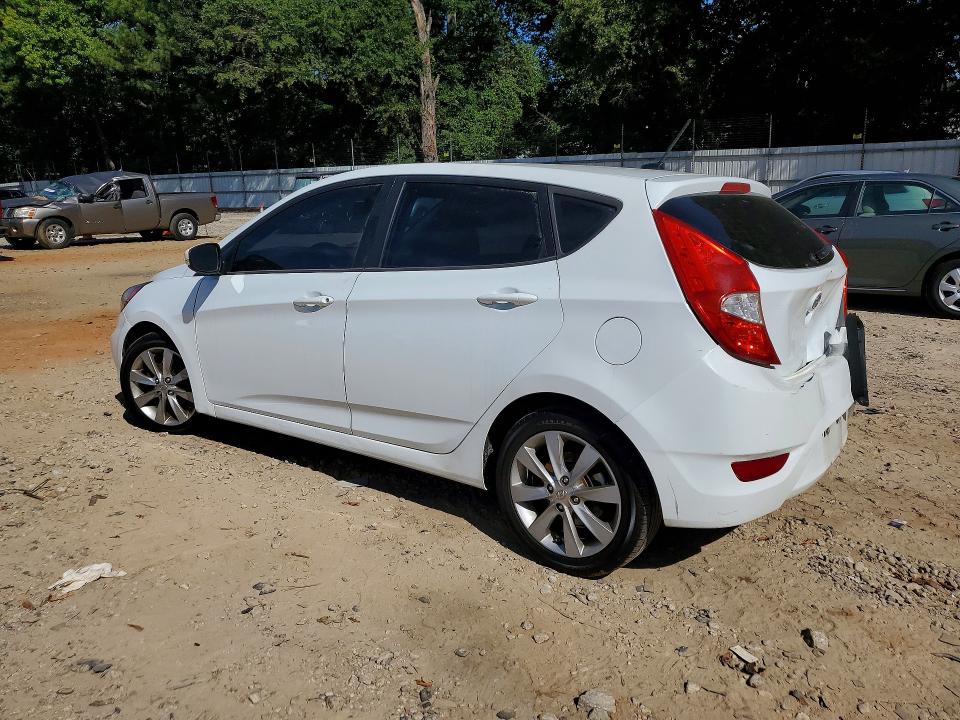 Продаж на аукціоні авто 2013 Hyundai Accent, vin: KMHCU5AE7DU133812, номер лоту: 65721376