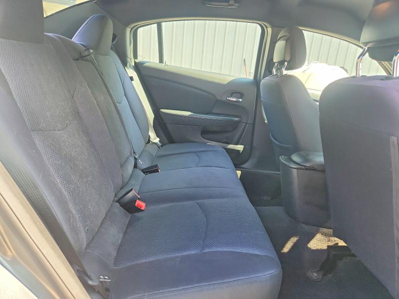 65315316 :رقم المزاد ، 1C3CCBAB6CN318300 vin ، 2012 Chrysler 200 مزاد بيع